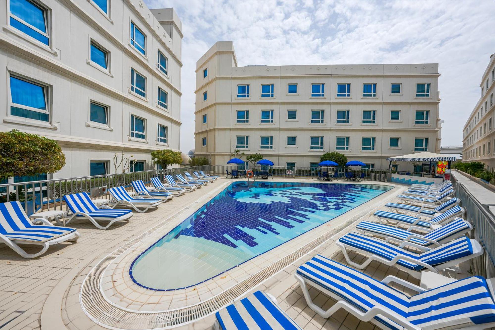 Al Bustan Centre & Residence Dubai Exterior photo